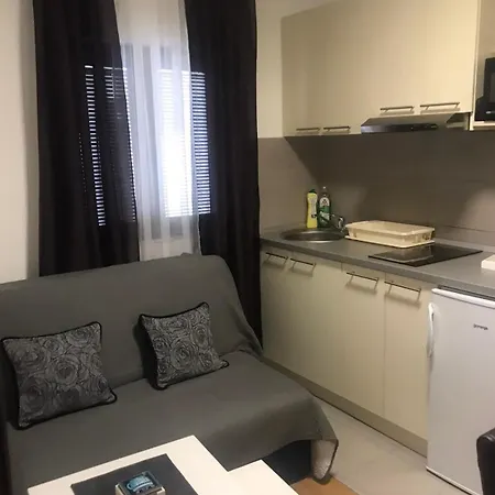 아파트 Stojkovic 즐라티보